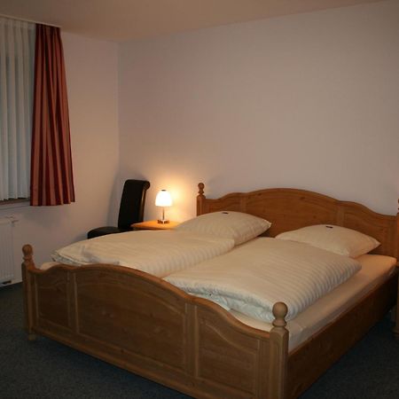 Hellmanns Hotel Bremers Bauerndiele Wiefelstede Extérieur photo